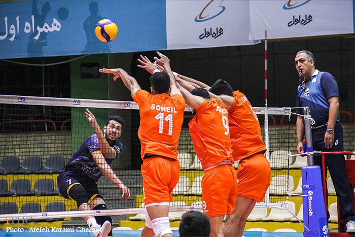 لیگ برتر والیبال _ سایپا تهران و شهرداری گنبد لیگ برتر والیبال _ سایپا تهران و شهرداری گنبد