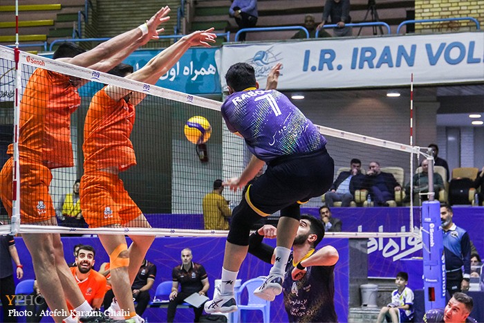لیگ برتر والیبال _ سایپا تهران و شهرداری گنبد لیگ برتر والیبال _ سایپا تهران و شهرداری گنبد