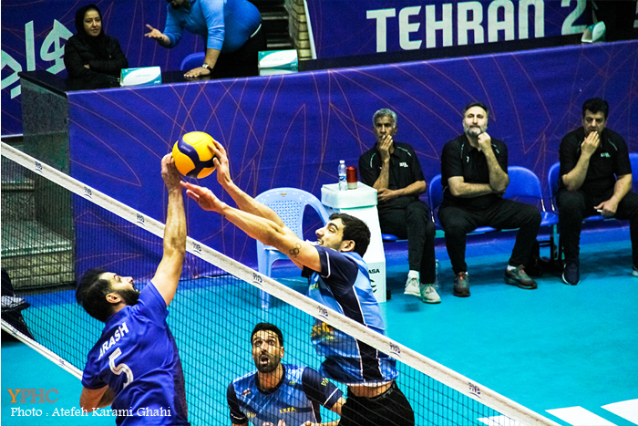 دیدار تیمهای والیبال ایفاسرام اردکان و سایپا تهران دیدار تیمهای والیبال ایفاسرام اردکان و سایپا تهران