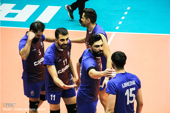 دیدار تیمهای والیبال ایفاسرام اردکان و سایپا تهران دیدار تیمهای والیبال ایفاسرام اردکان و سایپا تهران