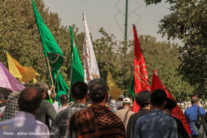 کاروان پیادهروی "بهشت تا بهشت"در مشهد کاروان پیادهروی "بهشت تا بهشت"در مشهد