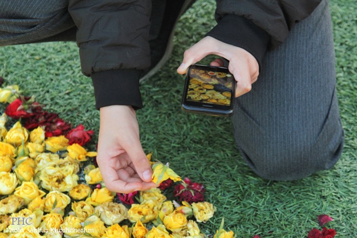 گزارش تصویری _ بزرگترین فرش سرگل آسیا در محلات گزارش تصویری _ بزرگترین فرش سرگل آسیا در محلات