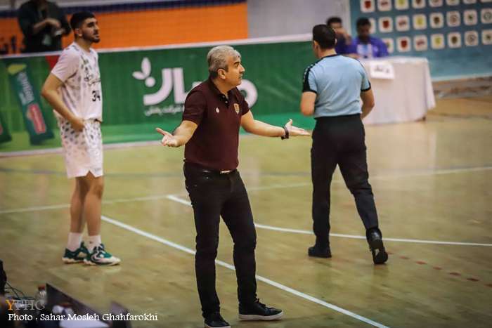 دیدار تیم های بسکتبال لیموندیس شیراز و طبیعت تهران دیدار تیم های بسکتبال لیموندیس شیراز و طبیعت تهران