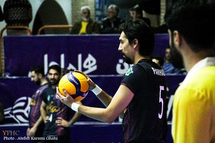 دیدار تیم های والیبال سایپا تهران _ شهرداری گنبد لیگ برتر _ دیدار تیم های والیبال سایپا تهران _ شهرداری گنبد