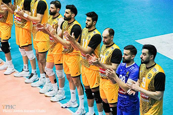 دیدار تیم های والیبال شهداب یزد و ایفاسرام اردکان دیدار تیم های والیبال شهداب یزد و ایفاسرام اردکان