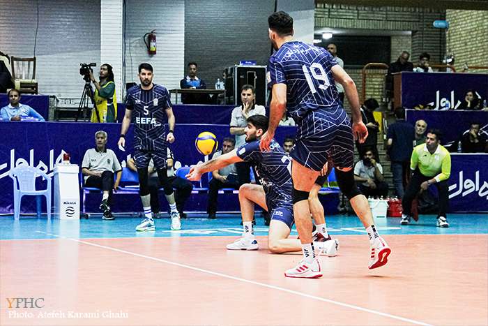 دیدار تیم های والیبال شهداب یزد و ایفاسرام اردکان دیدار تیم های والیبال شهداب یزد و ایفاسرام اردکان
