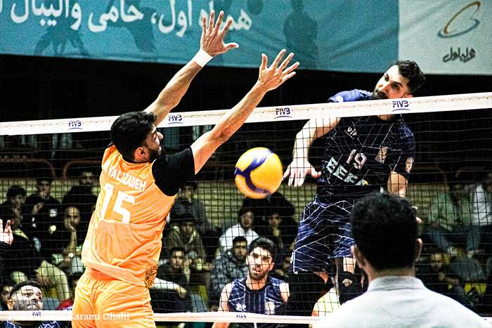 دیدار تیم های والیبال شهداب یزد و ایفاسرام اردکان دیدار تیم های والیبال شهداب یزد و ایفاسرام اردکان