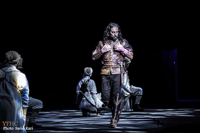 کنسرت نمایش سی‌صد در کاخ سعد آباد