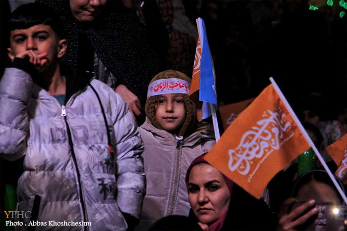 حال و هوای مسجد جمکران در شب نیمهشعبان حال و هوای مسجد جمکران در شب نیمهشعبان