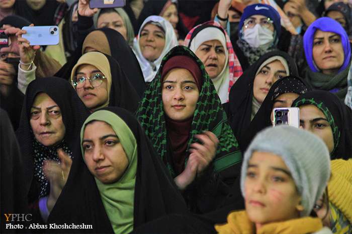 حال و هوای مسجد جمکران در شب نیمهشعبان حال و هوای مسجد جمکران در شب نیمهشعبان