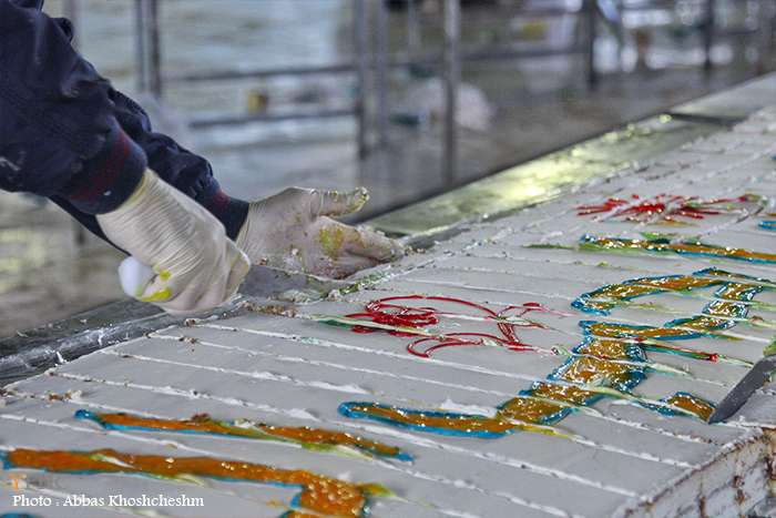 پخت و توزیع کیک ۳۱۳ متری همزمان با نیمه شعبان