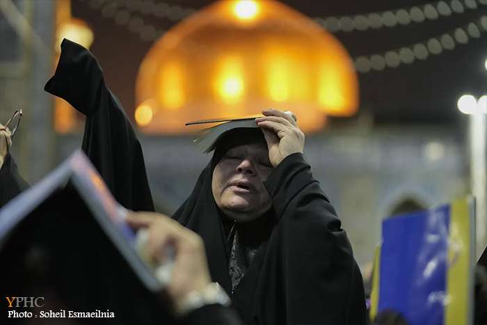 احیای شب نوزدهم رمضان - حرم امام رضا (ع)