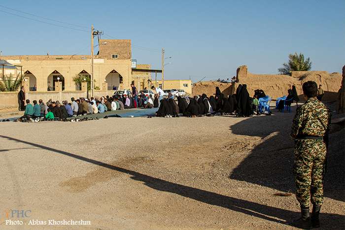 اقامه نماز عید سعید فطر در شهرستان میان آباد