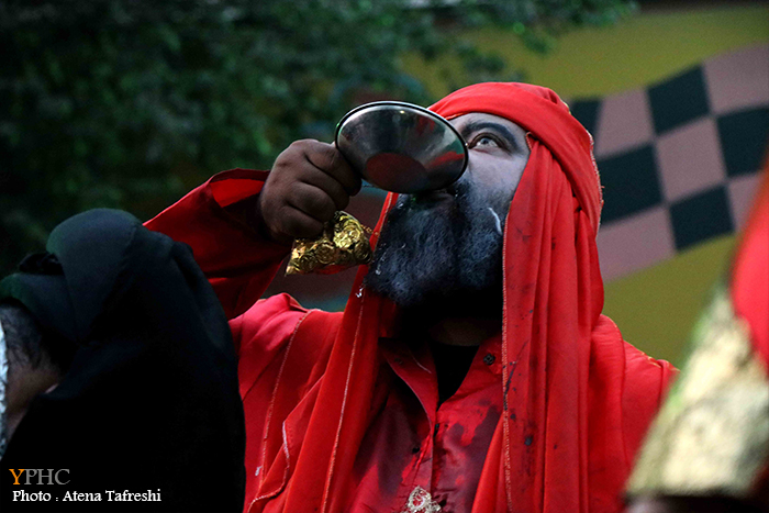 مراسم خیمه سوزان ظهر عاشورا حسینی (ع)