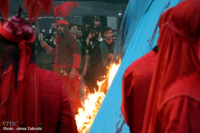 مراسم خیمه سوزان ظهر عاشورا حسینی (ع)