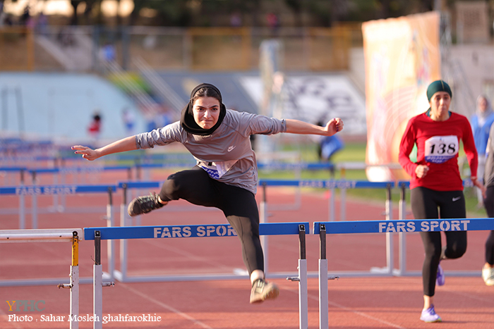 مسابقات دو و میدانی قهرمانی جوانان دختر کشور شیراز
