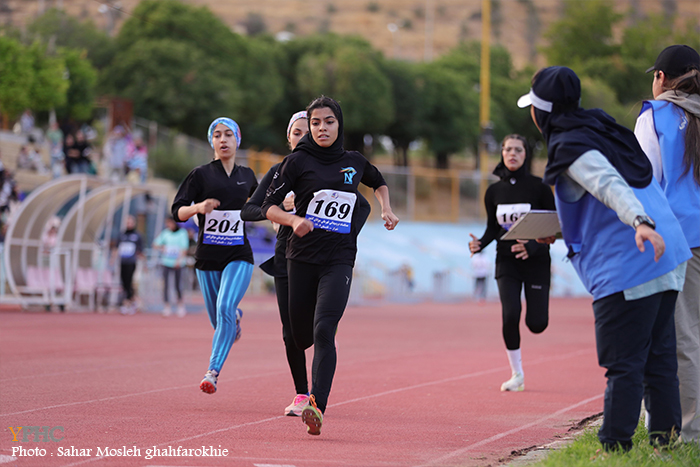مسابقات دو و میدانی قهرمانی جوانان دختر کشور شیراز