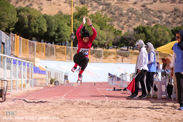 مسابقات دو و میدانی قهرمانی جوانان دختر کشور شیراز