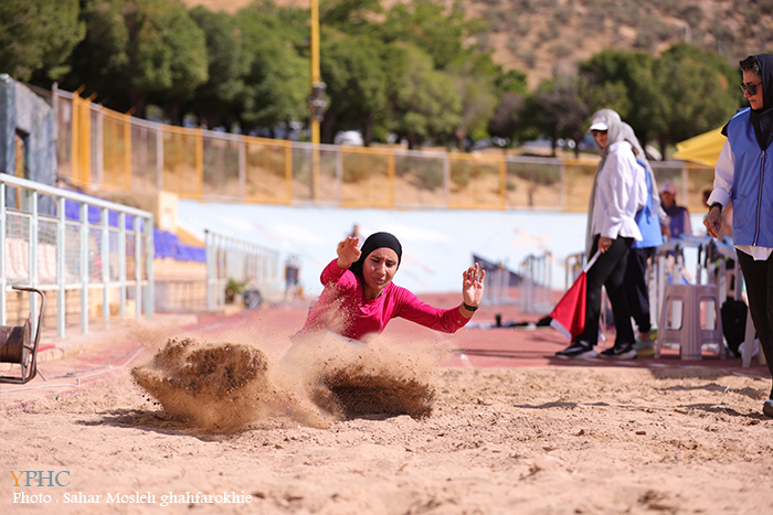 مسابقات دو و میدانی قهرمانی جوانان دختر کشور شیراز