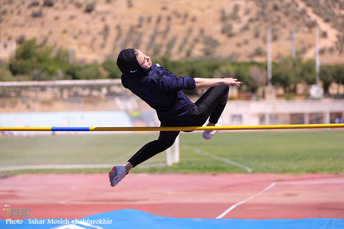 مسابقات دو و میدانی قهرمانی جوانان دختر کشور شیراز