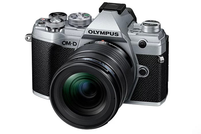 وزن _ معرفی المپوس ازلنز جدیدی به‌ نام M.ZuikoF4 Pro