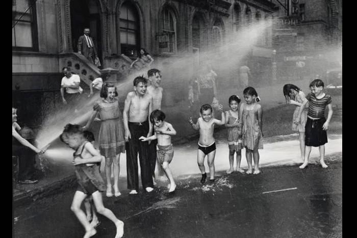 ویجی "آرتورفلیگ " عکاس برجسته قرن بیستم