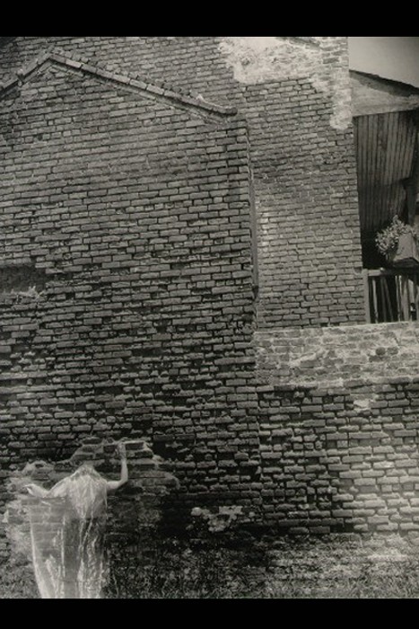 دیدگاه های مکتب سورئالیستی درباره ی عکاسی