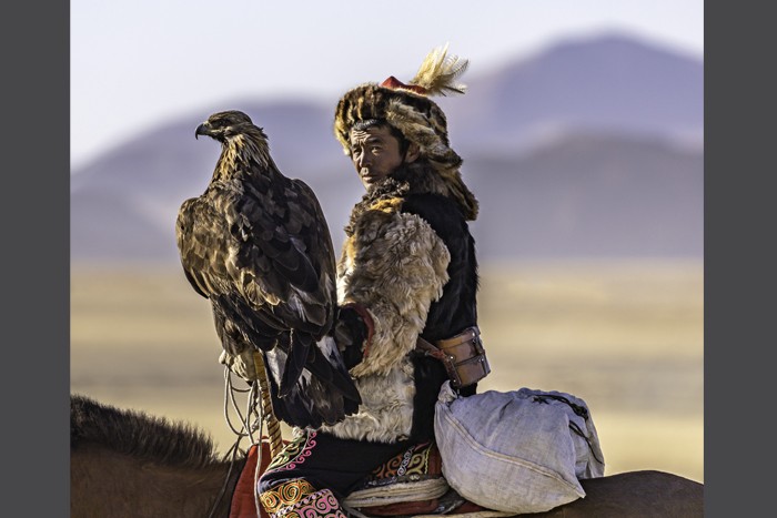 مسابقه _ برندگان جوایز بین المللی عکاسی پرتره سال 2021