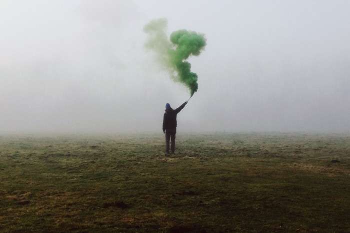 ایده عکاسی با دود های رنگی