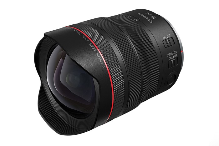 رونمایی کانن از لنز زوم فوق عریض 