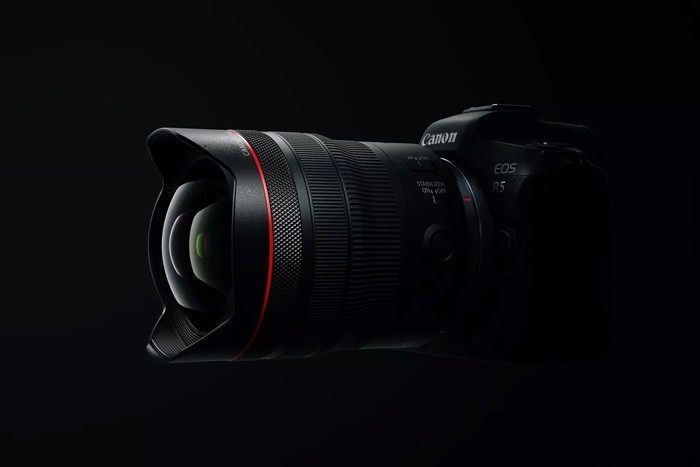 رونمایی کانن از لنز زوم فوق عریض