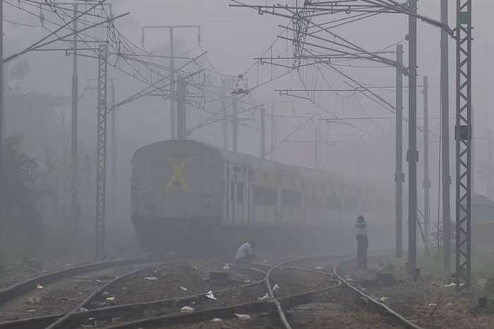 مه دود سمی بر آسمان پایتخت هند