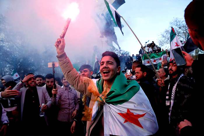 سوری‌ها در سراسر جهان سقوط بشار اسد را جشن گرفتند.