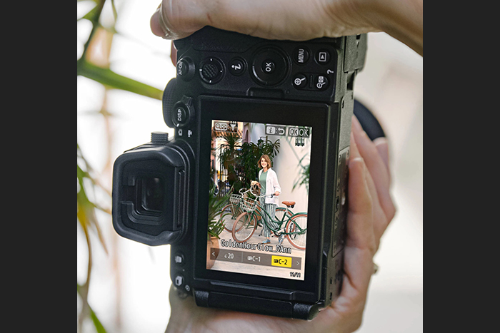 بررسی دوربین نیکون Z5 II