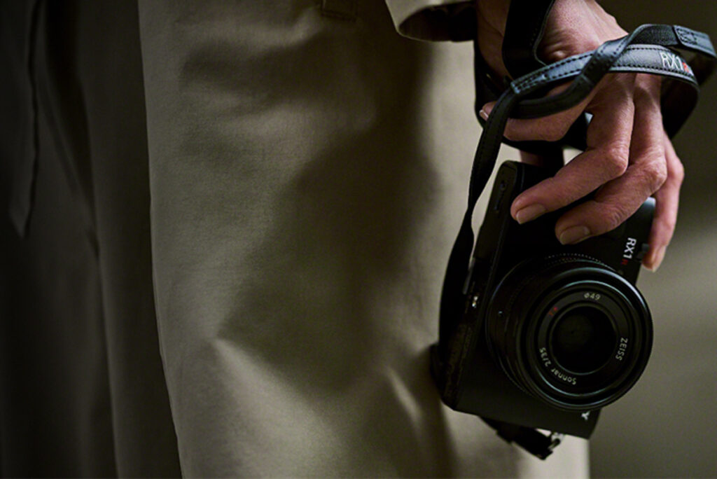 بررسی دوربین Sony RX1R III جدیدترین کامپکت فول‌فریم سونی