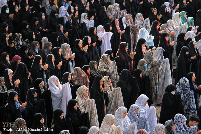 نماز عید فطر در حرم حضرت معصومه(س)